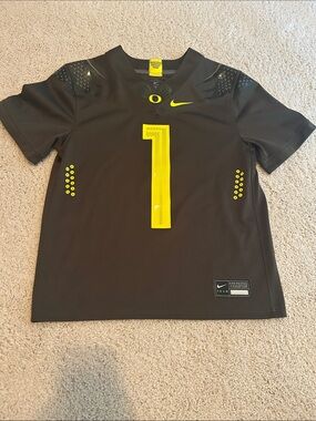 Nike Oregon Jersey with Yellow Number 1